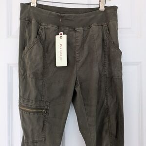 Wearables XCVI Cargo Pants Wasabi + Mint Olive  NWT Medium